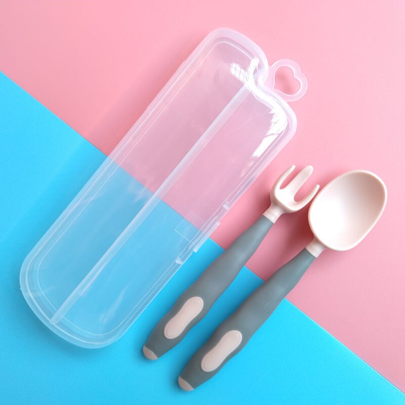 Juego de cucharas y tenedores para bebé, Set de 2 piezas para comida auxiliar, práctico flexible, PP, vajilla de entrenamiento para alimentación: Pink Gray With Box