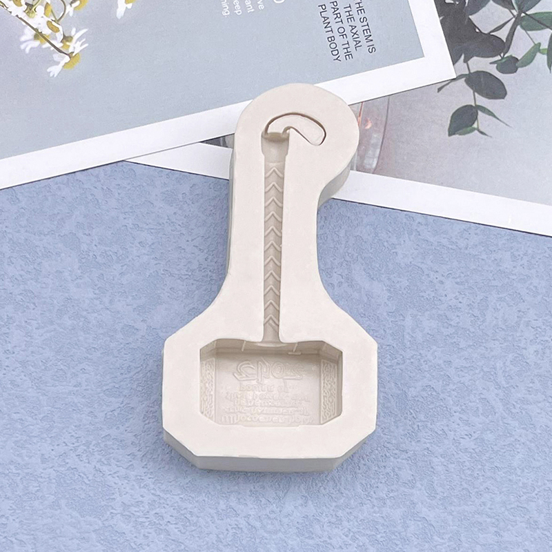 Wire Cutter Hammer Wrench Silicone Sugarcraft Mold Resin Tools Cupcake Baking Mould Fondant Cake Decorating Tools: Chocolate