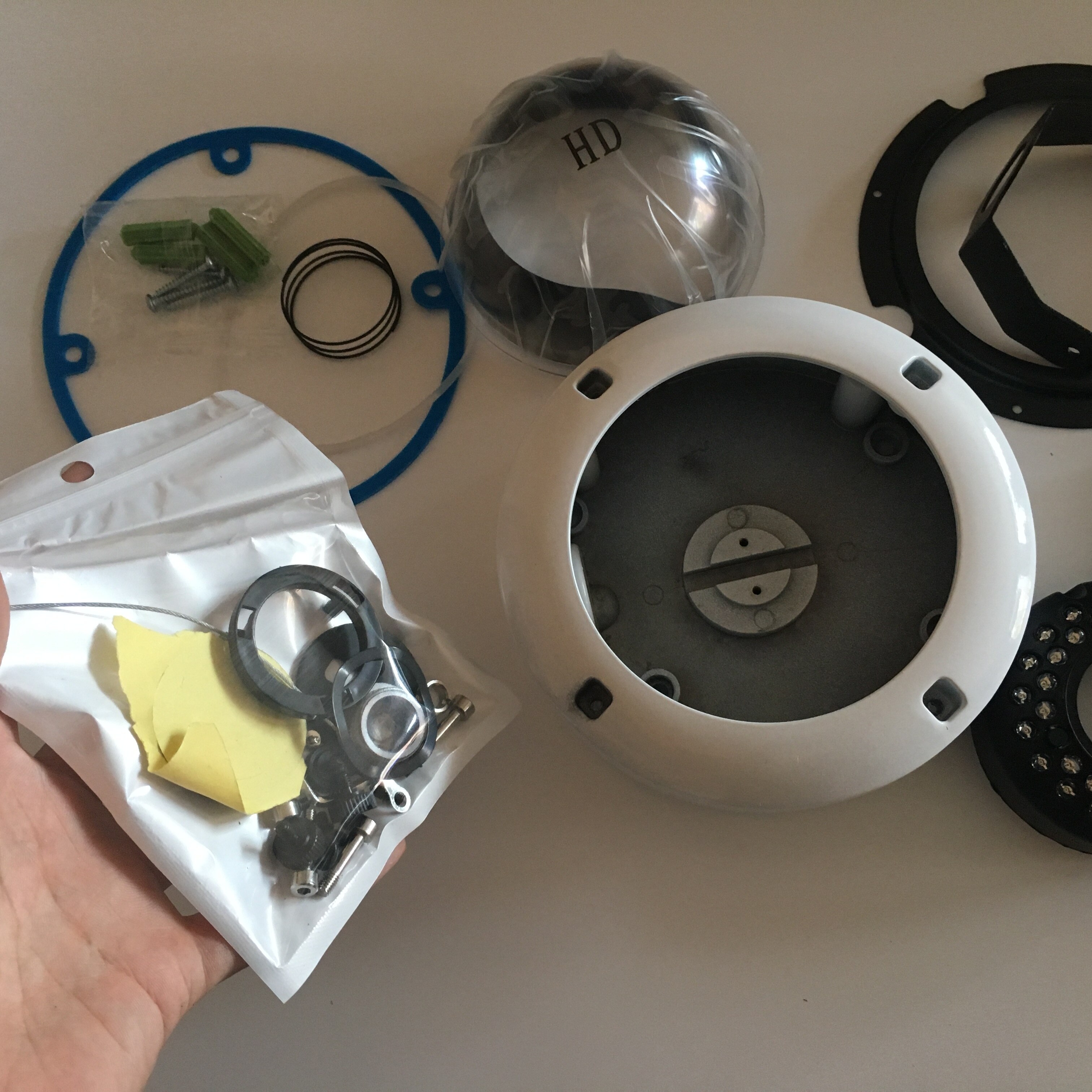 Metal explosion-proof shell Dome Cameras Housing + add 30 LED IR Security CCTV Camera Housings For Zoom Auto Focus Lens PCB