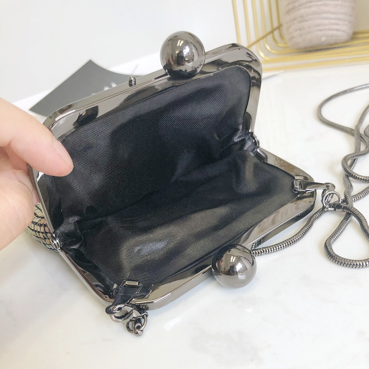 Vrouwen Avond Handtassen Clutch Portemonnees Metalen Mesh Kleine Crossbody Tas Mobiele Telefoon Portemonnee Portemonnee