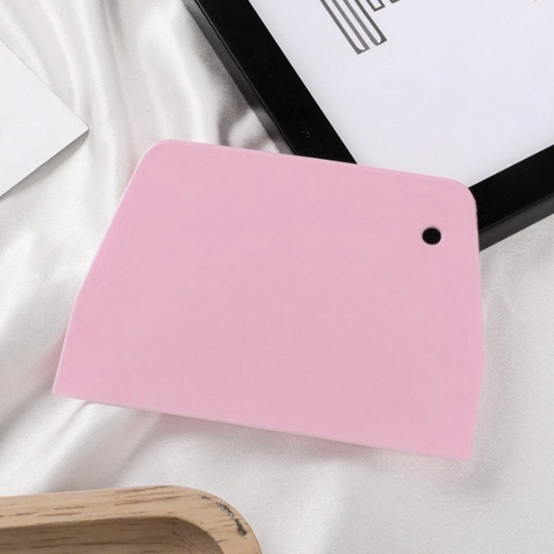 Pink Trapezoidal Cake Cream Scraper Noodle Scraper Noodle Knife Rice Noodles Cut Baking Tools Easy To Hold and Use 1pc