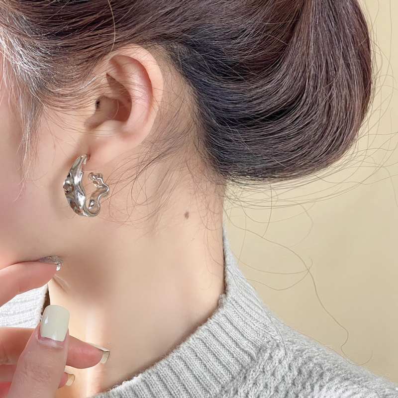 Irregular Liquid Metal Earrings Personality Retro Geometric Hollow Out Earrings Woman Party Travel Christmas