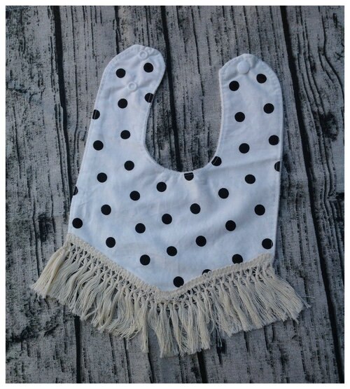 Baby bib, Boho drool bib, baby girl, boho bib, baby accessories, drool bib, baby bib, baby shower , floral: black dots