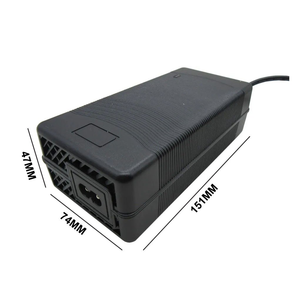 48v 54.6v 3a litiumbatterilader for 13s x 48 volt 48 v 3a li-ion 20ah x 30ah lader likestrøm  gx16 xlr  xt60 -kontakt