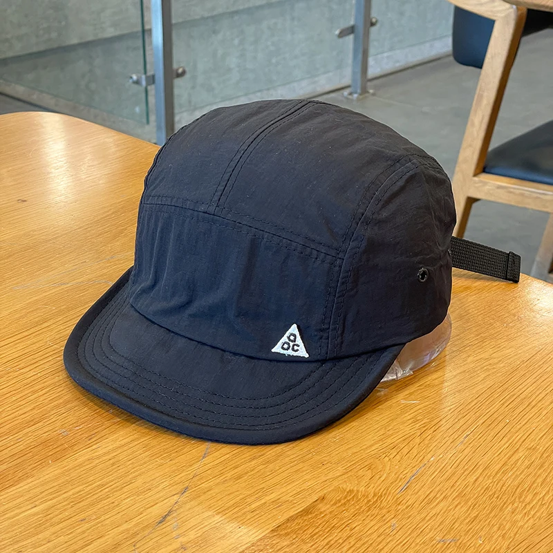 Outdoor Quick-Dry Baseball Cap Women's Japanese Short Brim Baseball Hat Men and Women Street Soft Brim Five-Piece Sun Hat: black