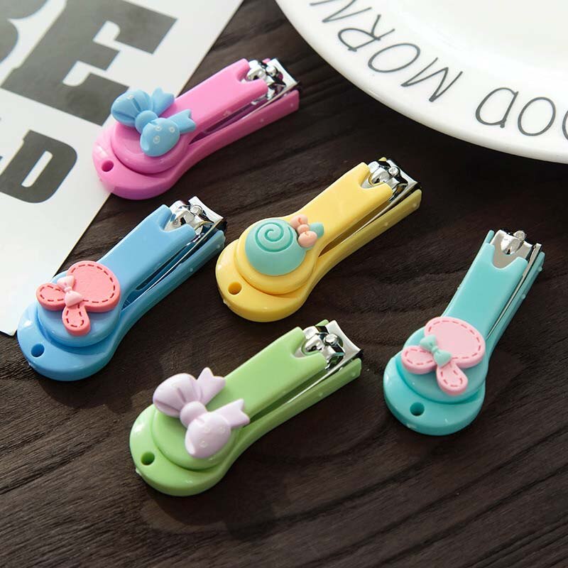 Coupe-ongles avec couvercle pour bébé, 1 pièce, couronne, enfants, doigts, orteils, outil de manucure, soins des ongles pour enfants
