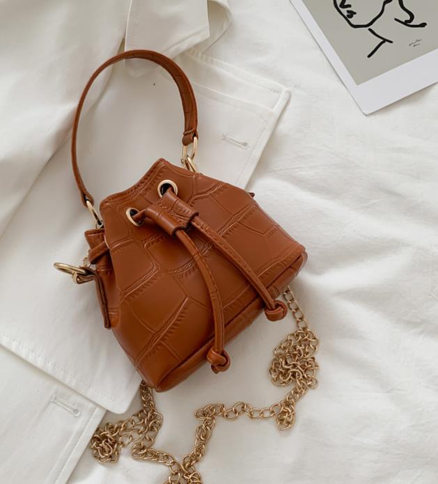 Kvinder krokodille prægede bøtte håndtasker solide teksturerede skuldertasker crossbody kæde snoretræk: Khaki