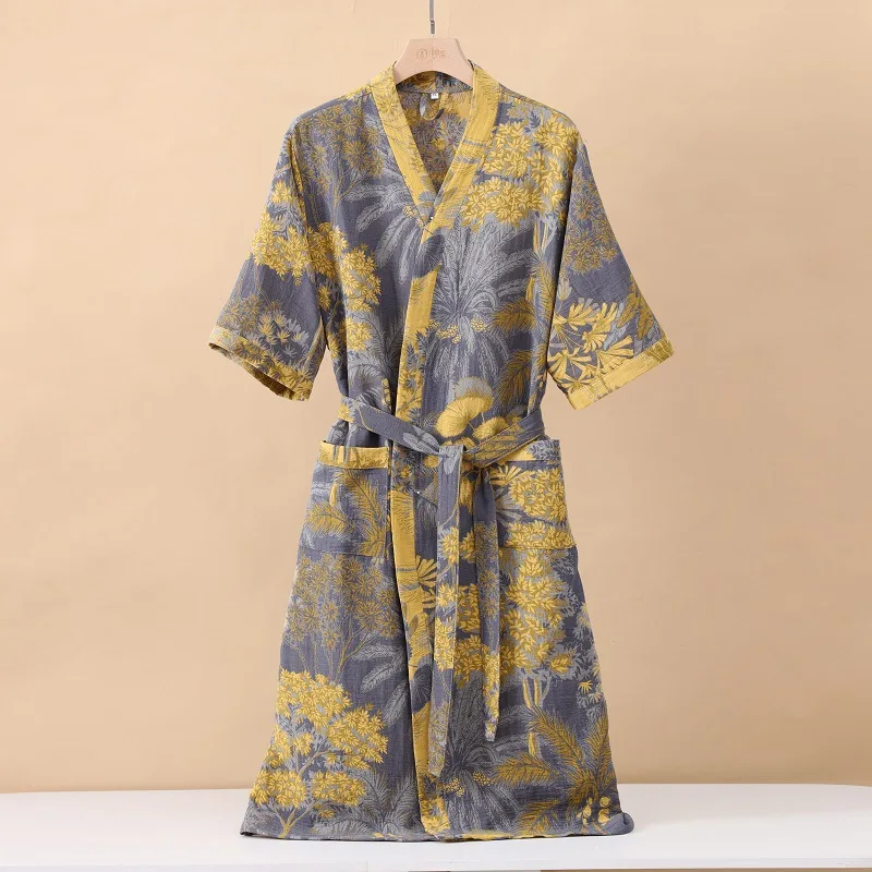 Modisch bedruckter Kimono-Bademantel aus Baumwolle mit halben Ärmeln für den Frühling und den Sommer