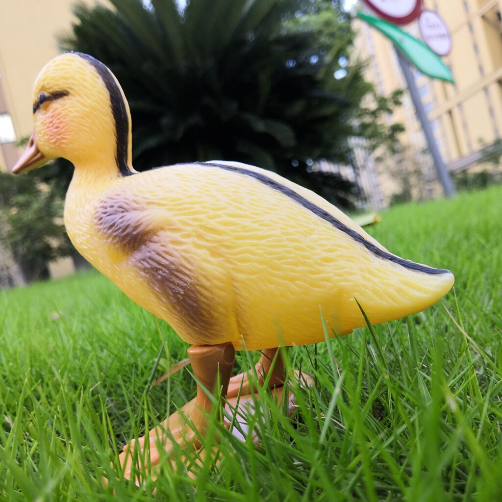Cute Mandarin Duck Animals Statues Simulation Duck Garden Pond Ornaments