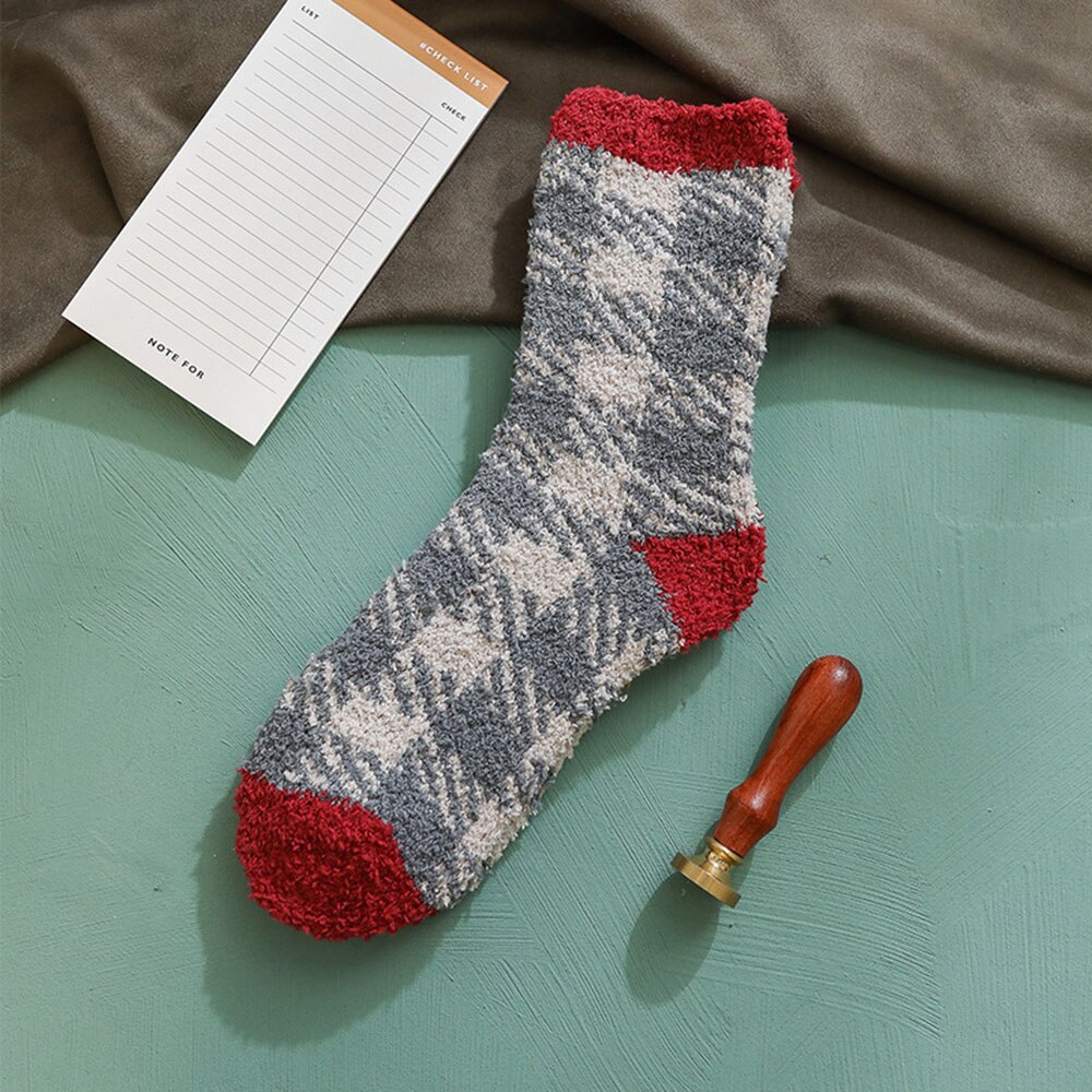 Femmes moelleux chaussettes Plaid maison doux lit plancher dormir Terry chaussette plus épais femelle corail polaire chaussettes: Grey