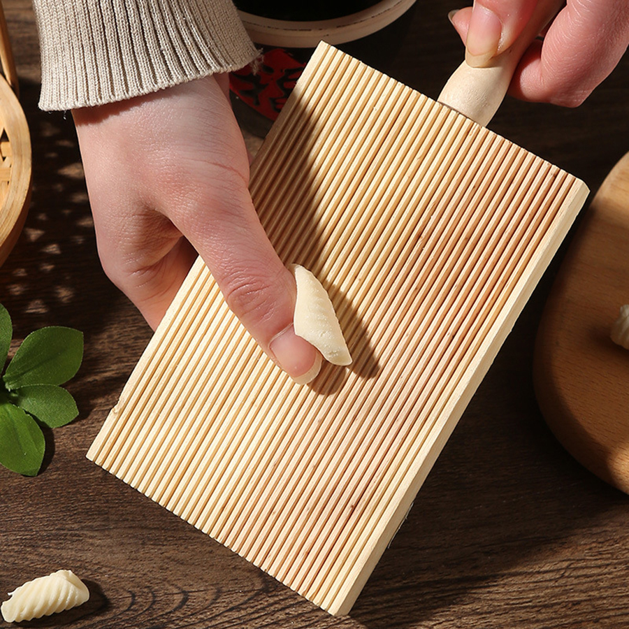 Gnocchibräda i trä, verktyg för gnocchi-pastatillverkning, gnocchi-pastamaskin för hemlagad pasta, kök för pastaälskare