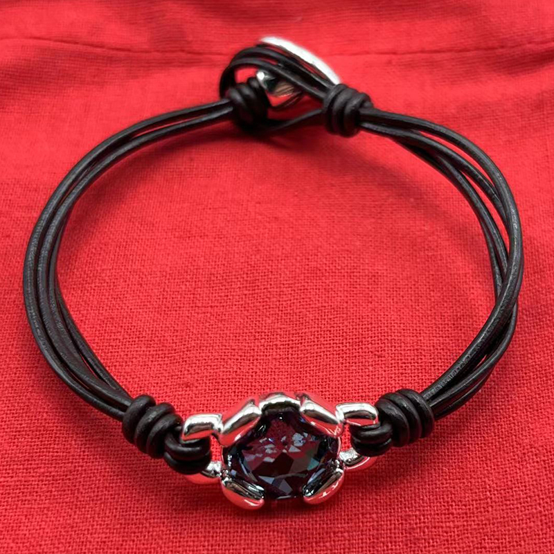 Bracelet de bijoux de luxe pour dames, léger, espagnol, , accessoires exquis, fête, de ,: Estampage à chaud