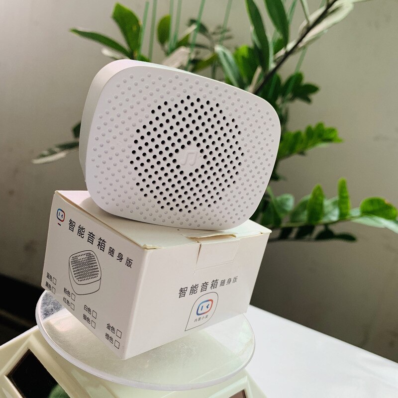 Kabelloser bluetooth-lautsprecher, tragbarer stereo-musik-quadrat-box, mini-kabelloser ki-smart-lautsprecher für smartphones