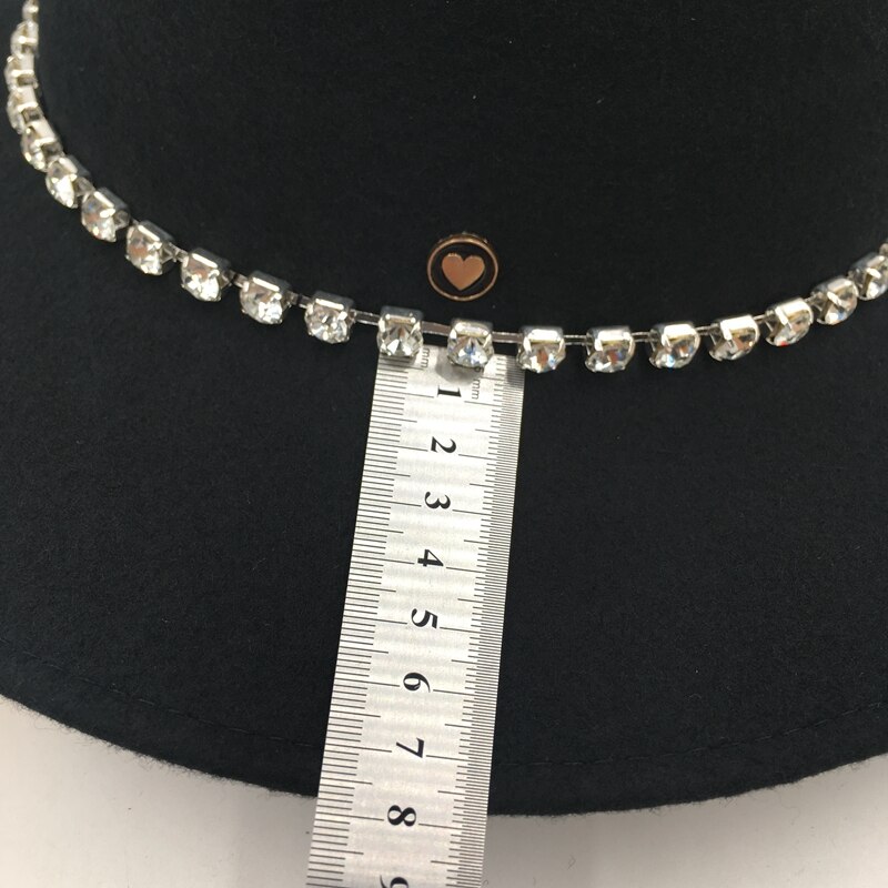 Vinter hvit ullfilt damelue britisk socialite edition svarte dameluer tide bore fedora