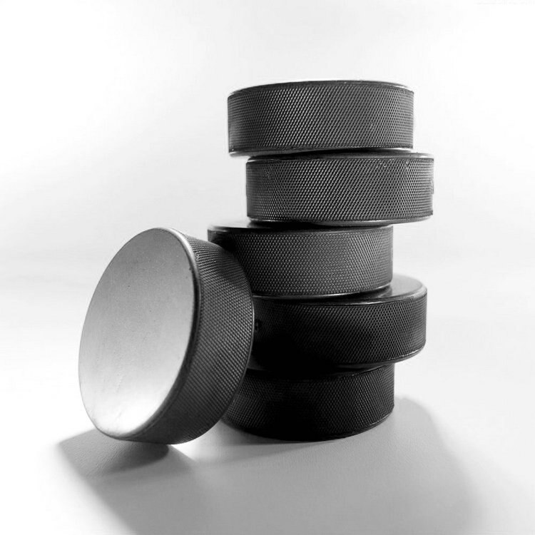 Rubber Ice Puck Hockey Puck Black Official Standard Rubber Game Training