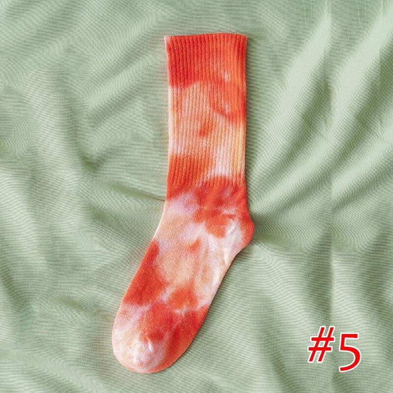 men and women socks cotton Colorful Psychedelic Graffiti Tie dyeing funny Skateboard cute Harajuku Hiphop tube socks: M210637M