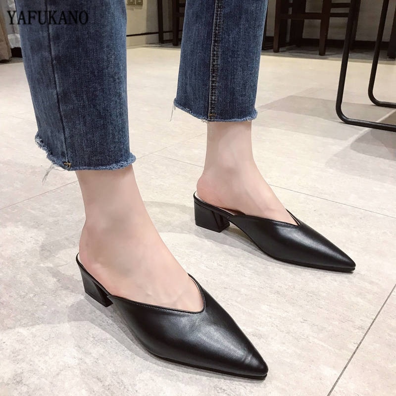 sommer Dame Slipper Frauen Spitz Slipper nackt Platz 5cm Fersen Außen Damen Rutschen Strand Maultiere Schuhe