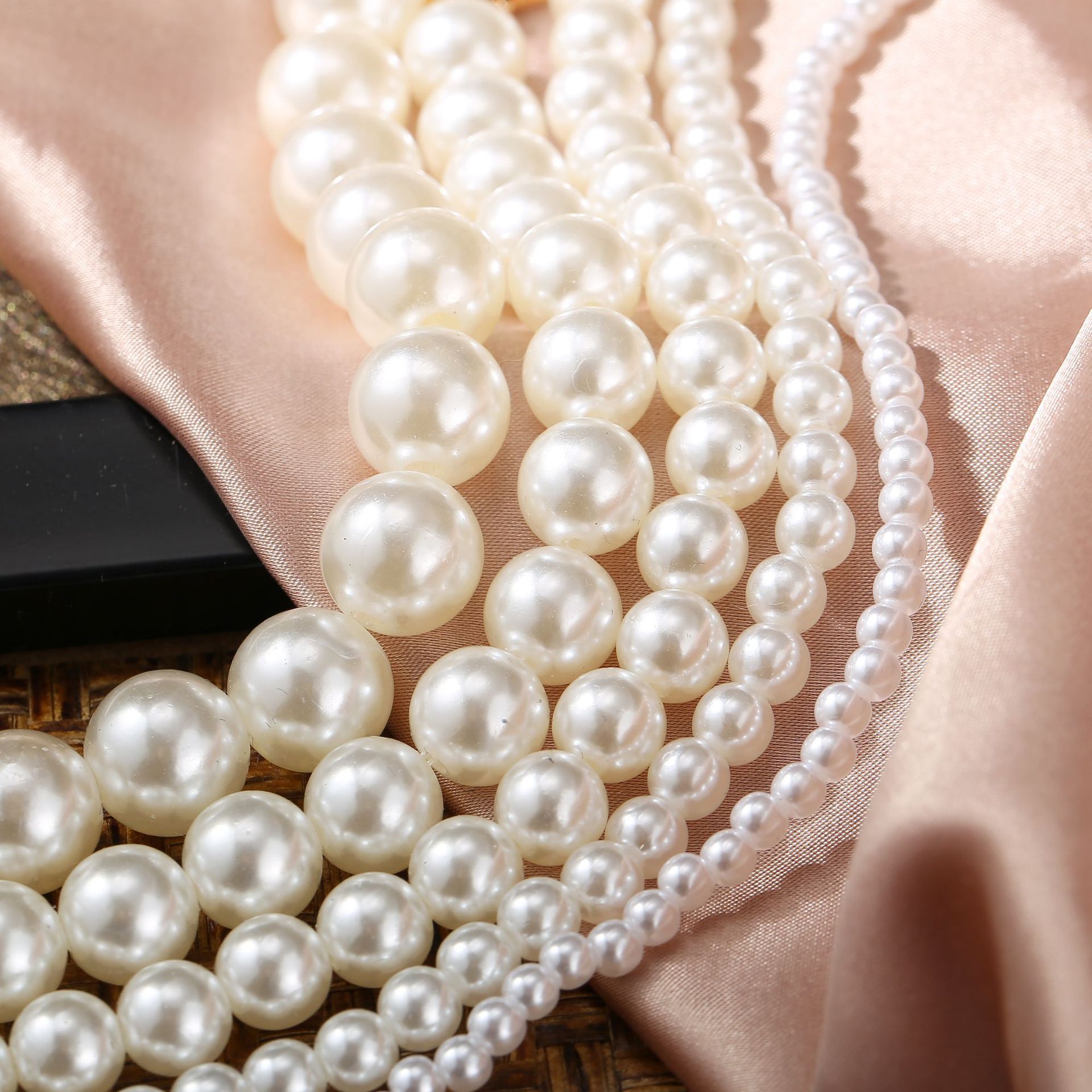 Imitatie Parel Choker Ketting Elegante Whitebig Witte Ronde Parel Bruiloft Kralen Kettingen Vrouwen Charm Mode-sieraden