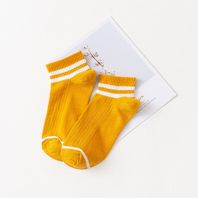 Vrouwen Meisjes Casual Gestreepte Snoep Kleuren Katoen Comfortabele Harajuku Korte Sokken Mode Grappige Sokken 1 Paar: Lavendel