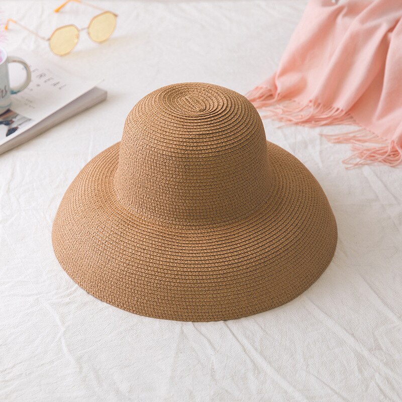 Hepburn Style Summer Japanese Straw Hat Sunken Bell-shaped Big Eaves Beach Hat Vintage Fold Fisherman Cap Atmosphere: Khaki