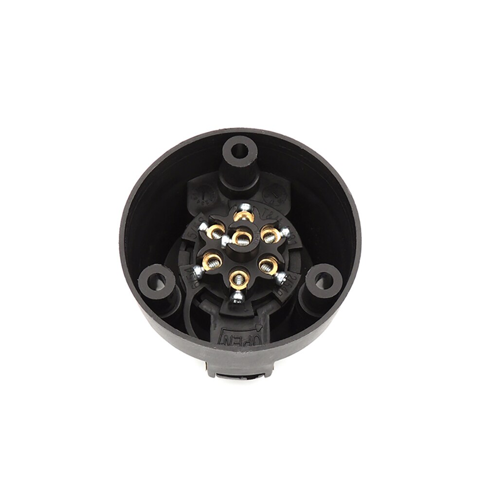 12V Round 7 Pin Waterproof Plug Adapter Tow Bar Electrical Trailer Truck Socket