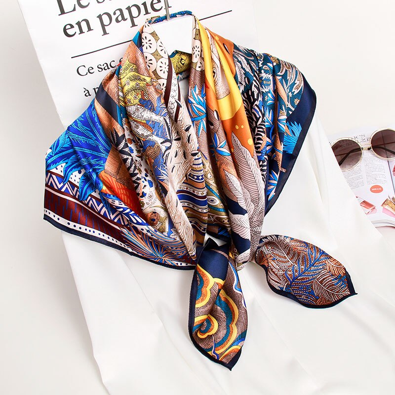 100%  firkantede silke skjerf kvinner trykt wrap silke bandana foulard femme tørkle 14mm ekte silke hals skjerf 88*88cm: Farge 1
