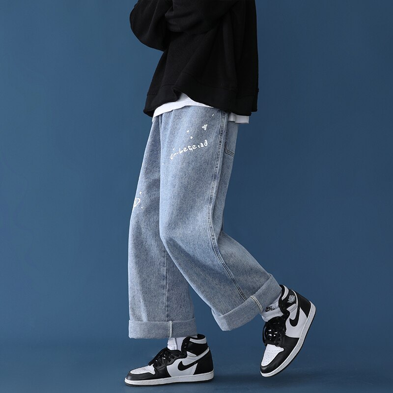 Pantalones vaqueros con Graffiti hombre recto skateboard chic suelto sal serie versátil ancho de la pierna de papá de venta al por menor ropa informal estilo hip hop