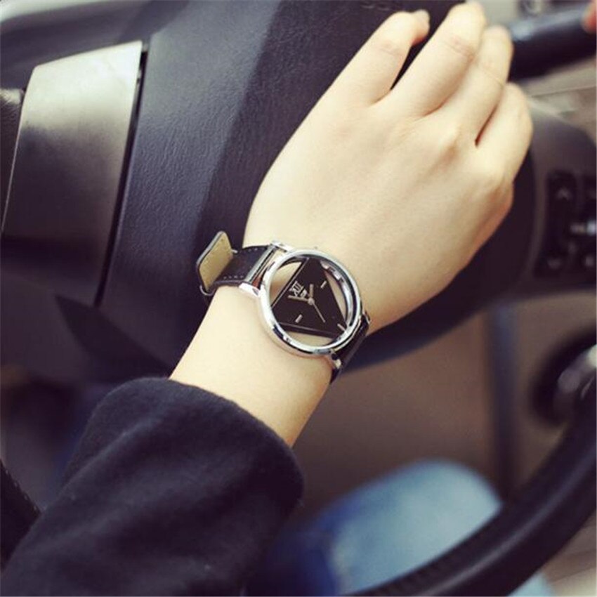 Horloge Vrouwen Pols Quartz Moderne Luxe Mode Uitgeholde Driehoekige Dial Casual Voor Vrouwelijke Horloges Reloj Mujer a3