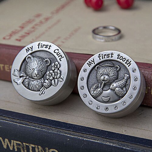 European Style Deciduous Tooth Storage Box Cute Mini Baby Metal Lanugo Tooth Storage Box Baby Birthday: A pair