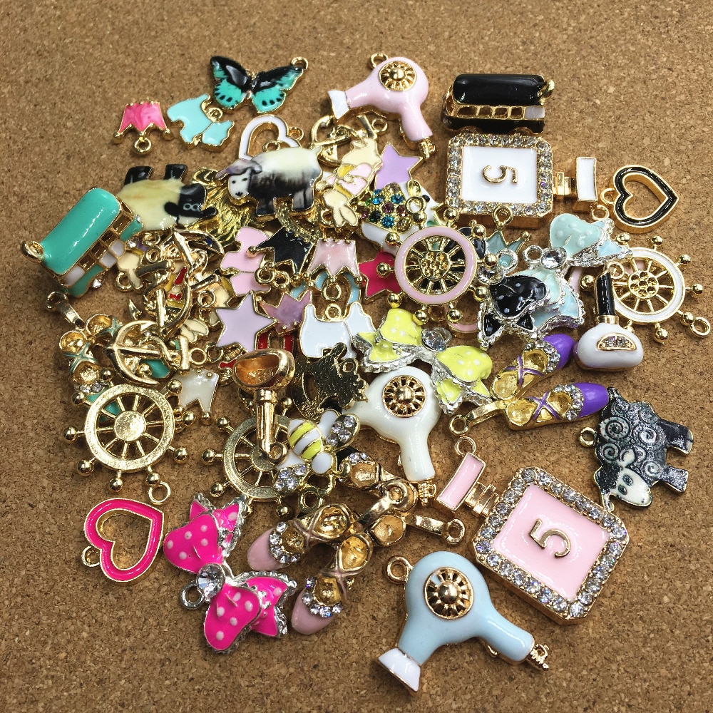 50 stuks diverse ontwerpen emaille sieraden bedels diy armband ketting oorbel goudkleurige hanger bedel olie ornament accessoires