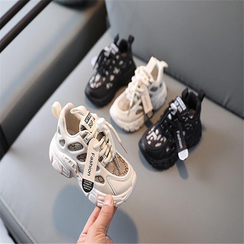 freundlicher Schuhe Neue Kleinkind Jungen Mädchen Sport Schnürsenkel Atmungsaktive draussen Tennis freundlicher Turnschuhe