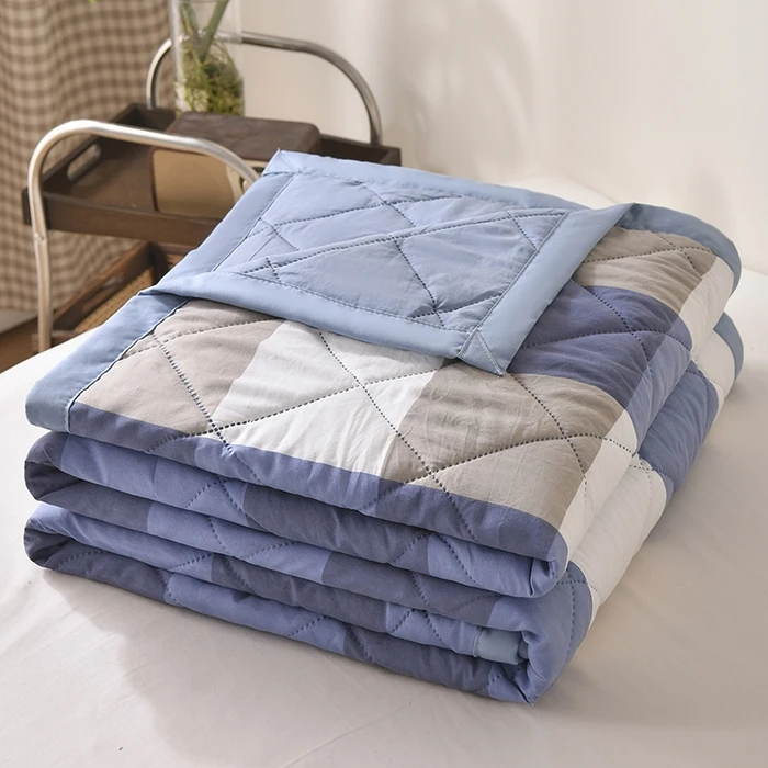 Striped checkered summer thin blanket skin friendly printed summer cool blanket air conditioning blanket thin core: Queen / SKY BLUE