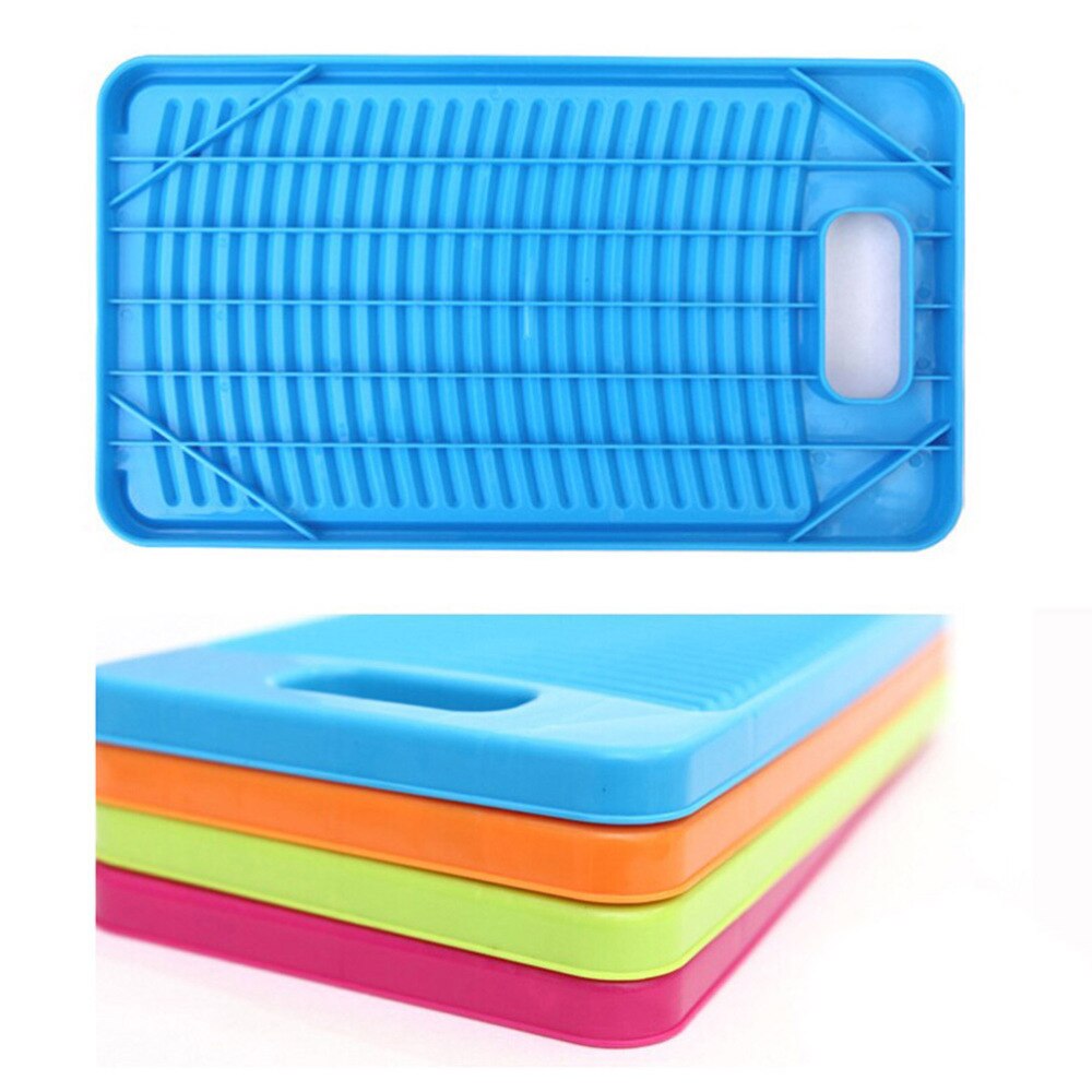 Non-slip Washing Washboard Plastic Home Washing Scrubbing Board Laundry Washboard for Home (Blue)