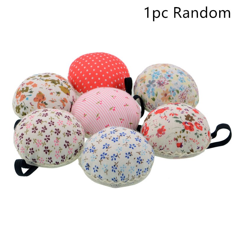 1Pc Bal Vormige Diy Craft Naald Pin Kussen Houder Naaien Kit Pincushions Polsband Pin Kussen Thuis Naaien Levert: 1pc random A