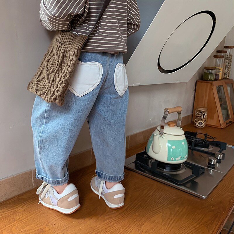 Primavera autunno neonate moda schiena a forma di cuore tasca All-match Jeans bambini bambini Patchwork vita pantaloni Casual in Denim: 12m