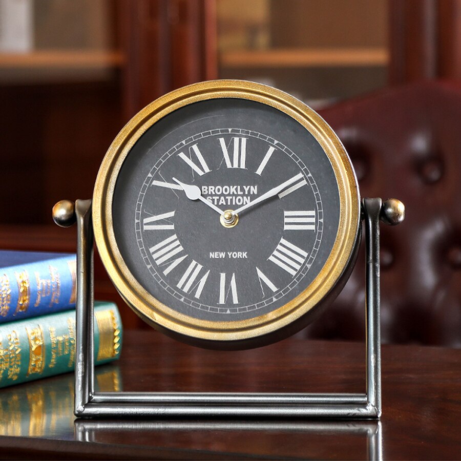 American Retro Desk Clock Living Room Desktop Decoration Desk Clock Metal Ornaments Desk Watch Simple Antique Bedroom Clock