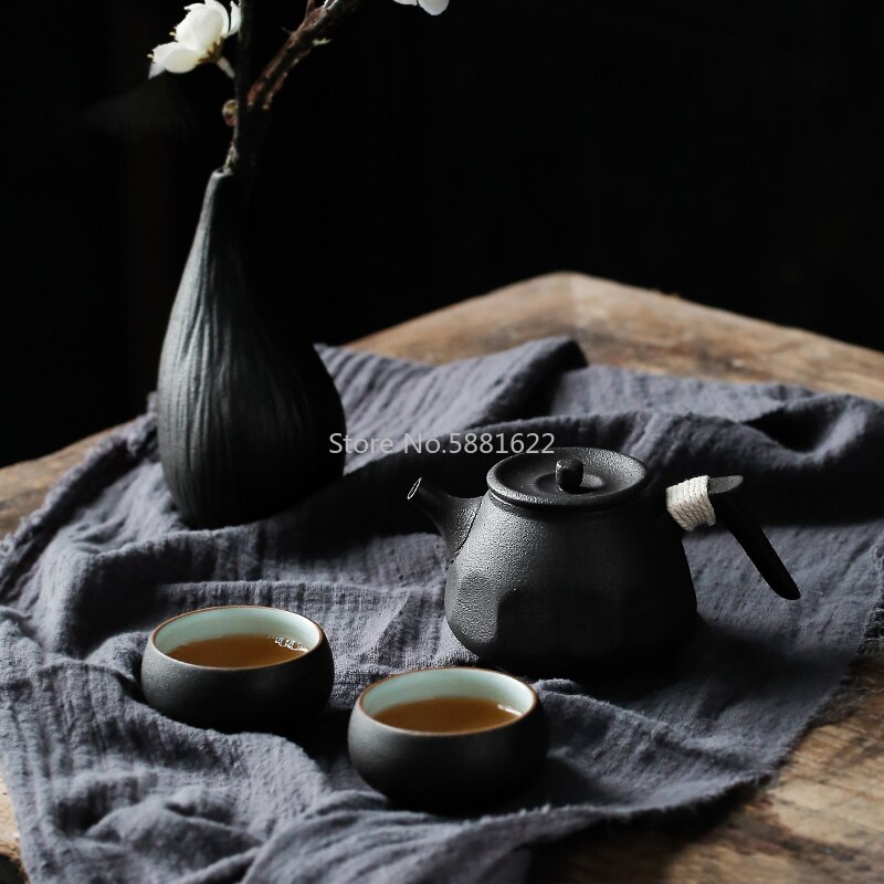 Zwarte Keramische Theepot Met 2 Cups Een Thee Sets Chinese Kung Fu Thee Sets Drinkware