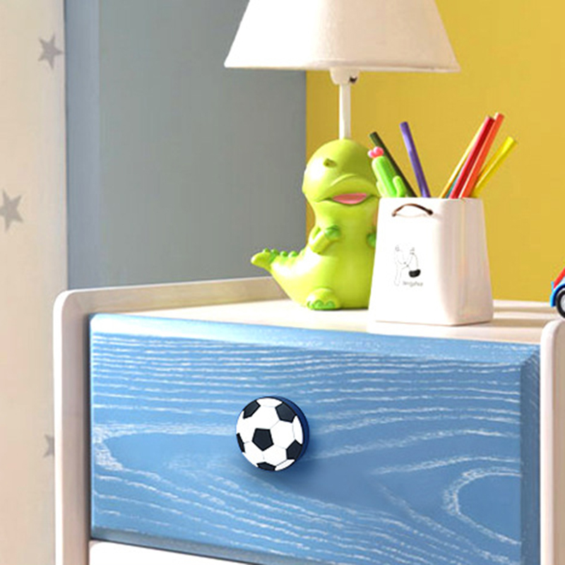5/4/3/2/1Pcs Voetbal Lade Knoppen Soft Lade Knoppen Handvat Voetbal Vorm Knoppen voor Kinderkamer Kast Lade Kast Handgrepen