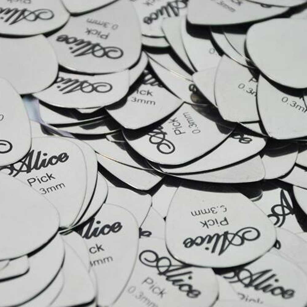 5PCS Guitar Picks Plectrum 0.3mm Alice Stainless Steel Metal Guitar Picks Plectrum Guitar Picks
