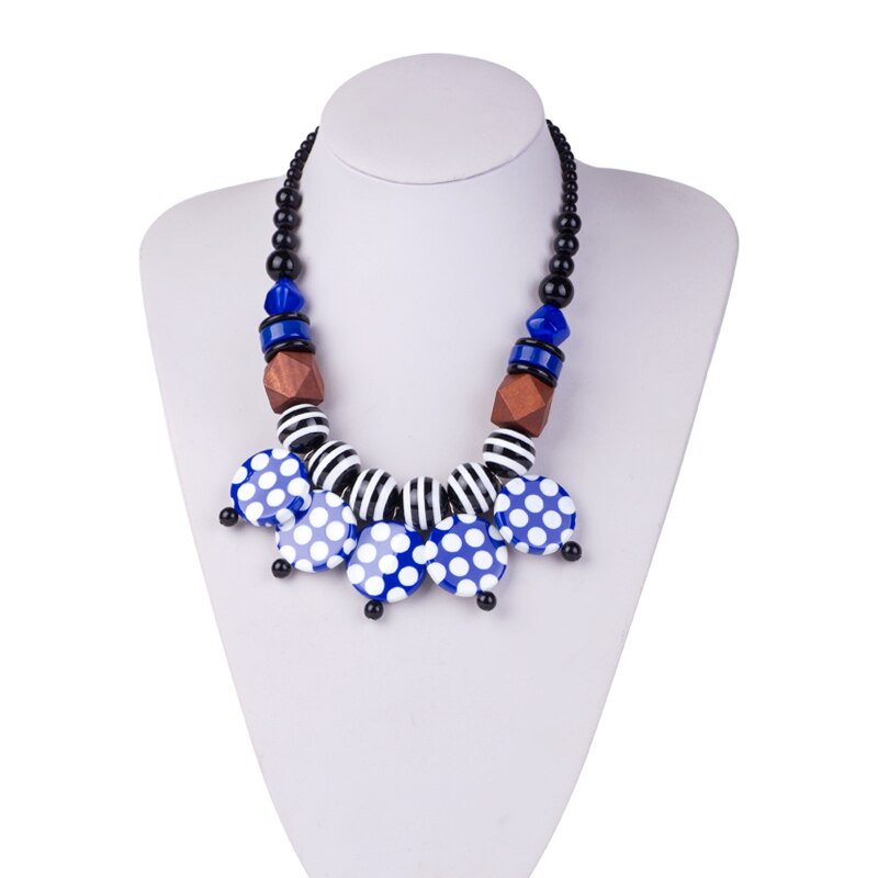 Trendy Resin Wood Necklaces With Circle Pendant for Women Round Geometric Acrylic Beaded Chains Jewelry Necklace: blue