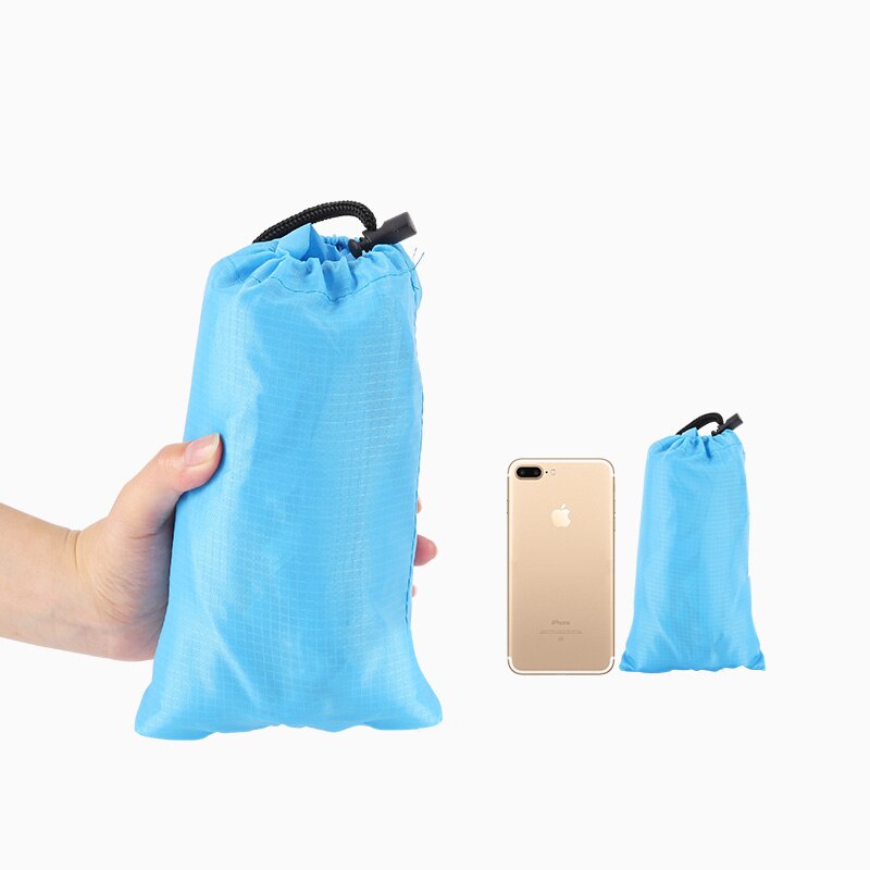 Outdoor Camping Mat Waterproof Convenient Folding Picnic Mat Lawn Damp Mat Polyester Grid Cloth Beach Mat for Men and Women