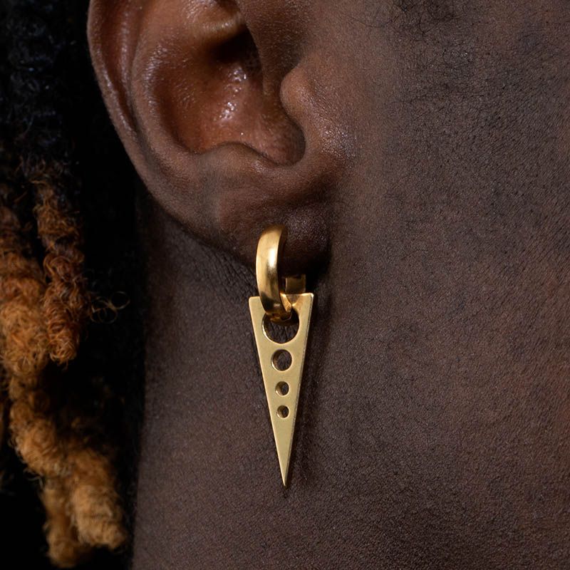 Pendientes colgantes en forma de triángulo para hombre y mujer, aretes de acero inoxidable, Piercing, joyería gótica, 2 unidades