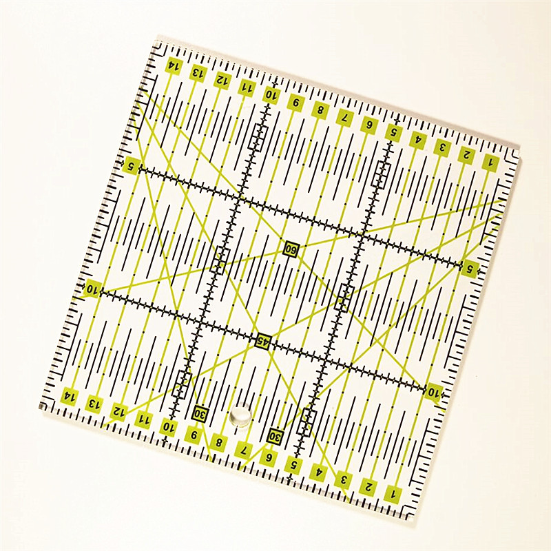 DIY Sewing Square Patchwork Ruler Tool Transparent Acrylic Ruler Clothing Grading Ruler Triangle Ruler Sewing Drawing Yardsticks: 15x15cm Yellow