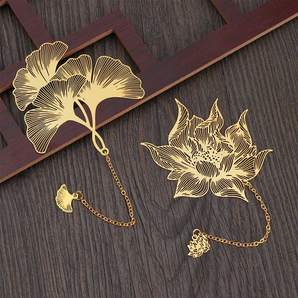 Chinese Style Metal Hollow Brass Bookmark Lotus Lotus Leaf Bookmark Stationery Fine Art Accessories