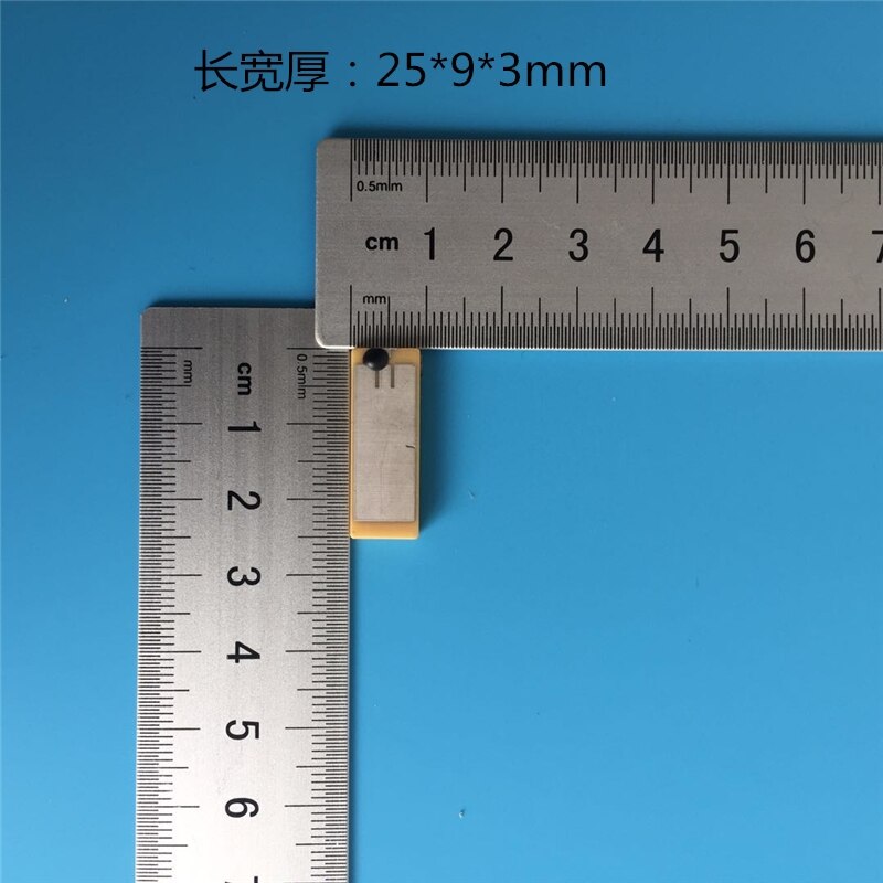 25*9mm keramische anti-metalen corrosiebestendig elektronische labels micro-miniatuur RFID UHF keramische elektronische tags