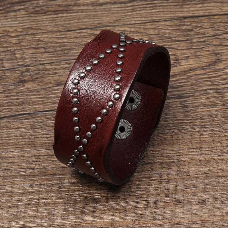 Fatti a mano Rivetto Braccialetto di Cuoio Largo per Gli Uomini Vintage Wrap Braccialetti Del Wristband Dei Monili Delle Donne Cinghia Regolabile: Brown