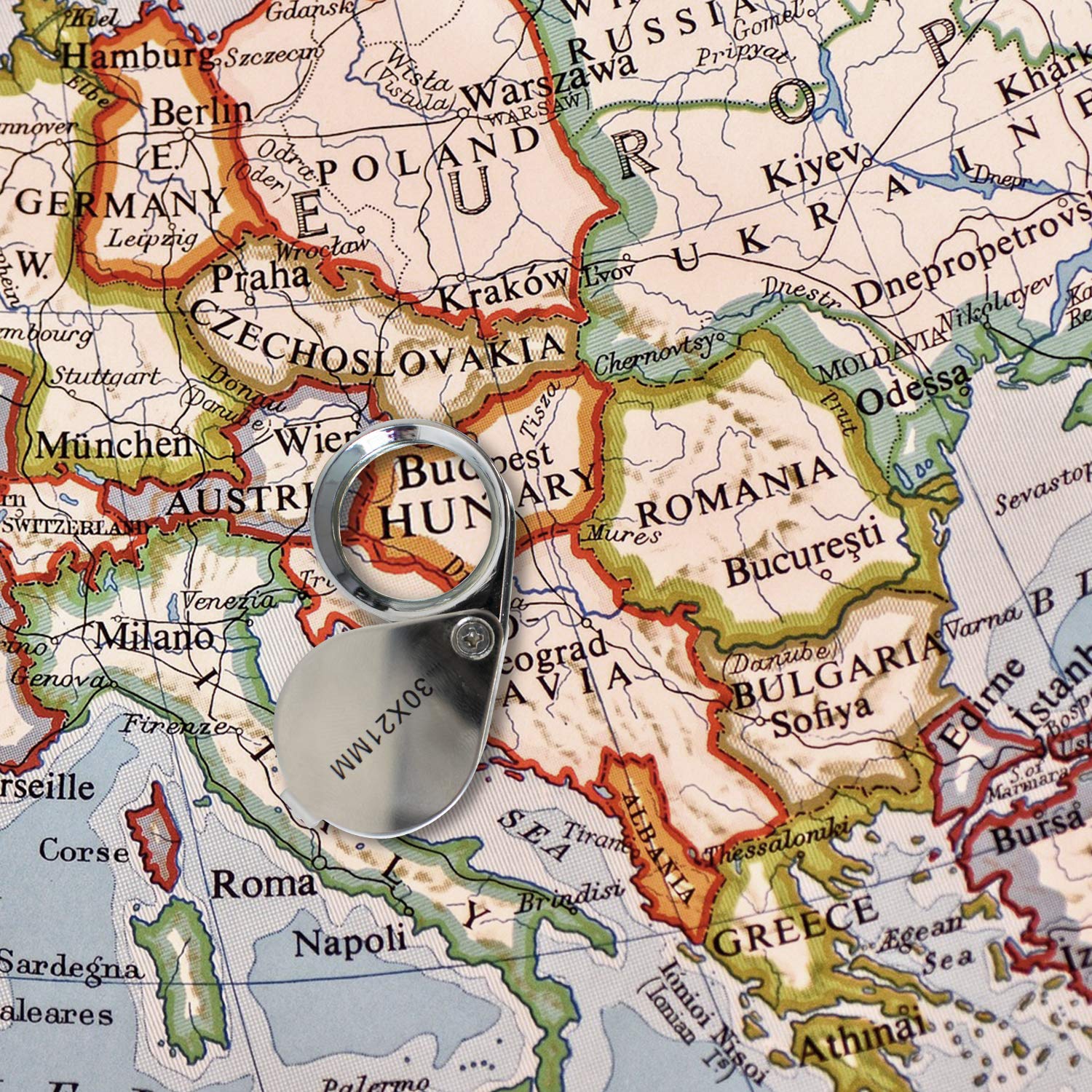 Jewellers Lens - Loupe 30 x 21mm Glass Jewellery Antiques Magnifier Eye Lens