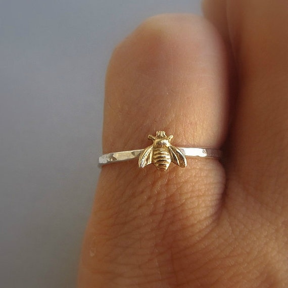 Eenvoudige En Compacte Verzilverd Bee Ring Gouden Hamer Beat Band Stapelen Ring Wedding Anniversary Sieraden