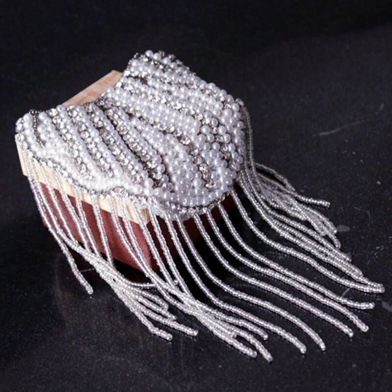 Unisex håndlavede smykker kvaster kæde epaulette faux perle skulderplade badge