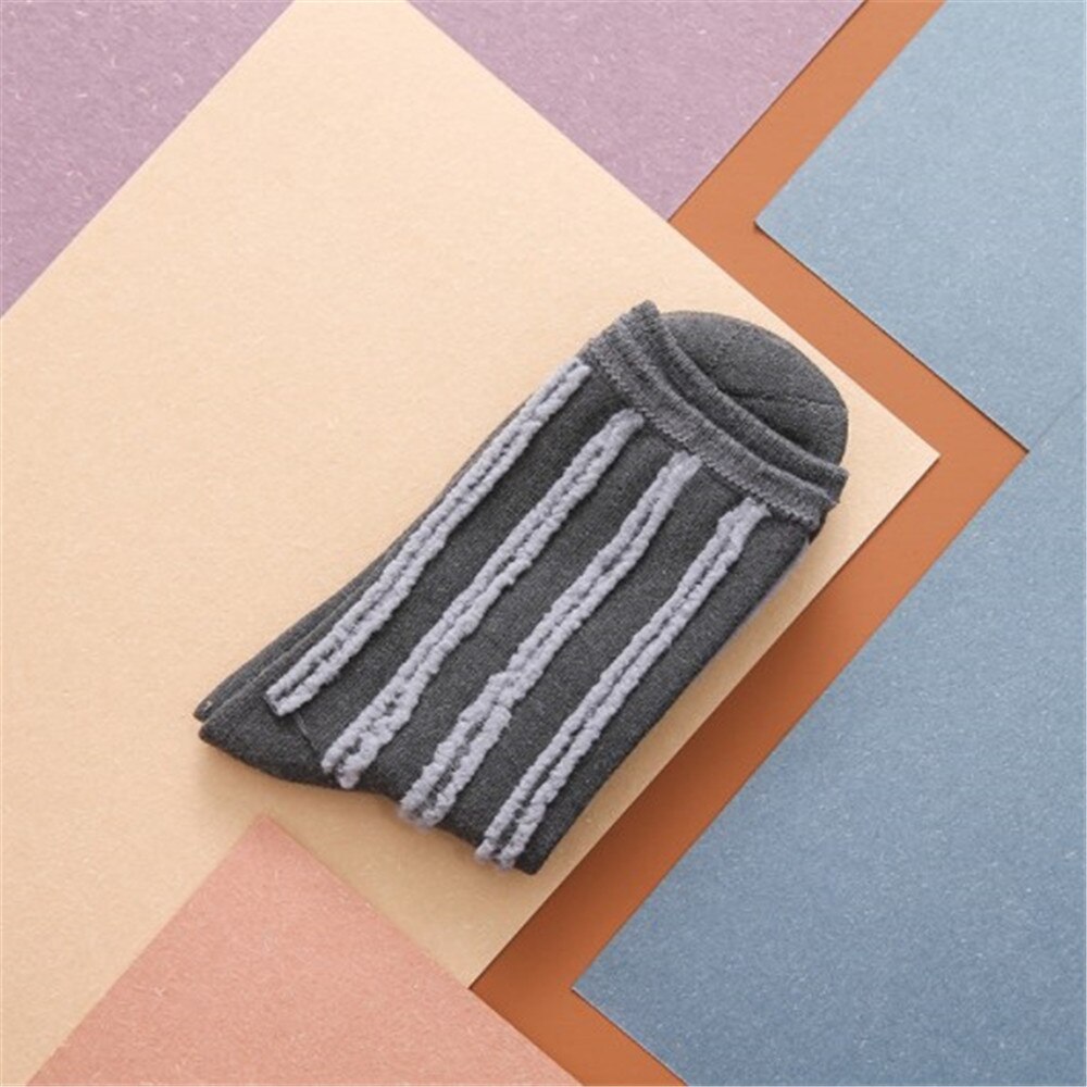 Socks On Both Sides Wearing Vertical Stripes Cotton Women's Tube Socks College Wind Warm Socks: Grey